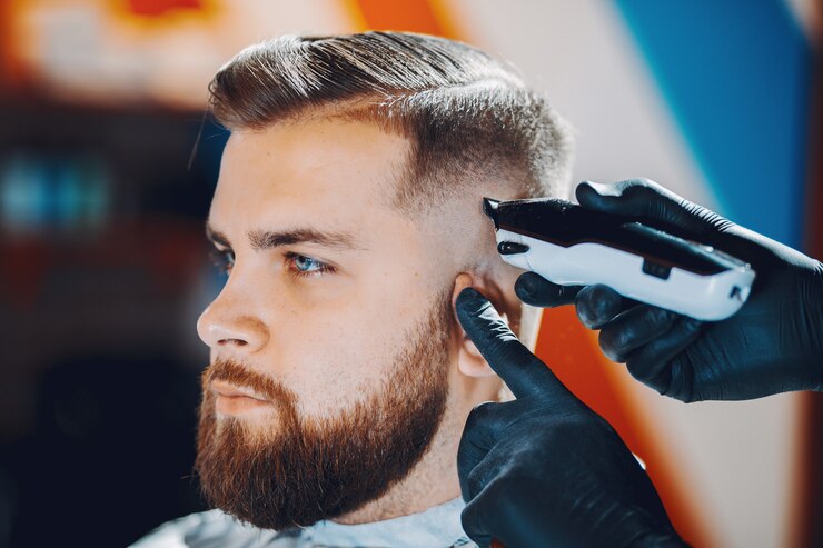 Best Hair Cutting Services In Hyderabad For men In Madhapur